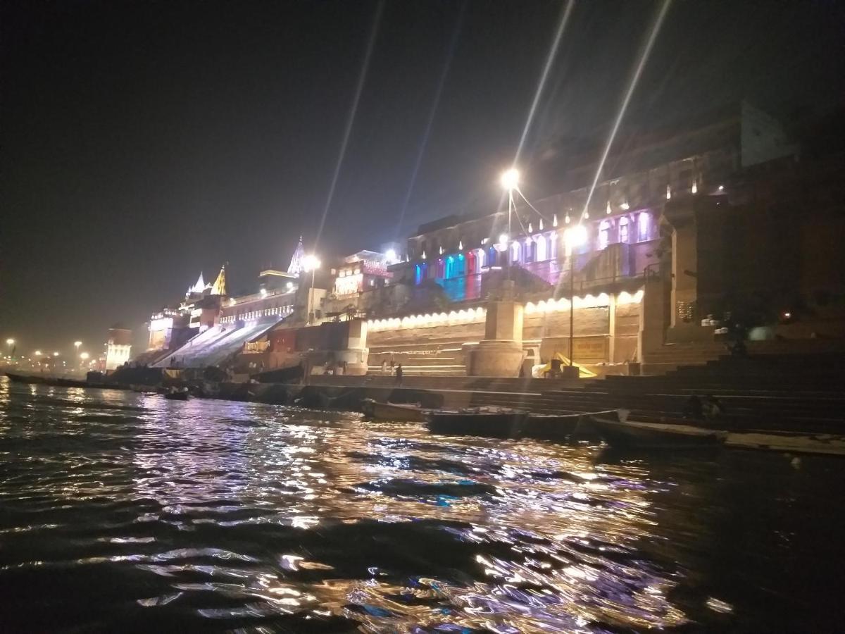 Maa Durga Guest house Varanasi